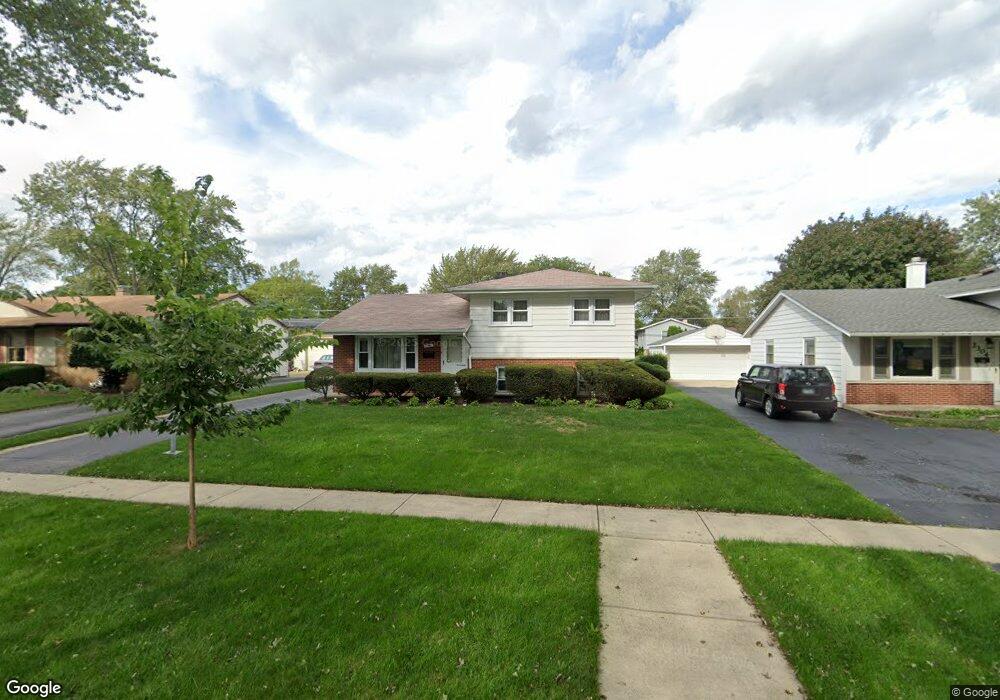 2306 Kingfisher Ln, Rolling Meadows, IL 60008 - photo 1