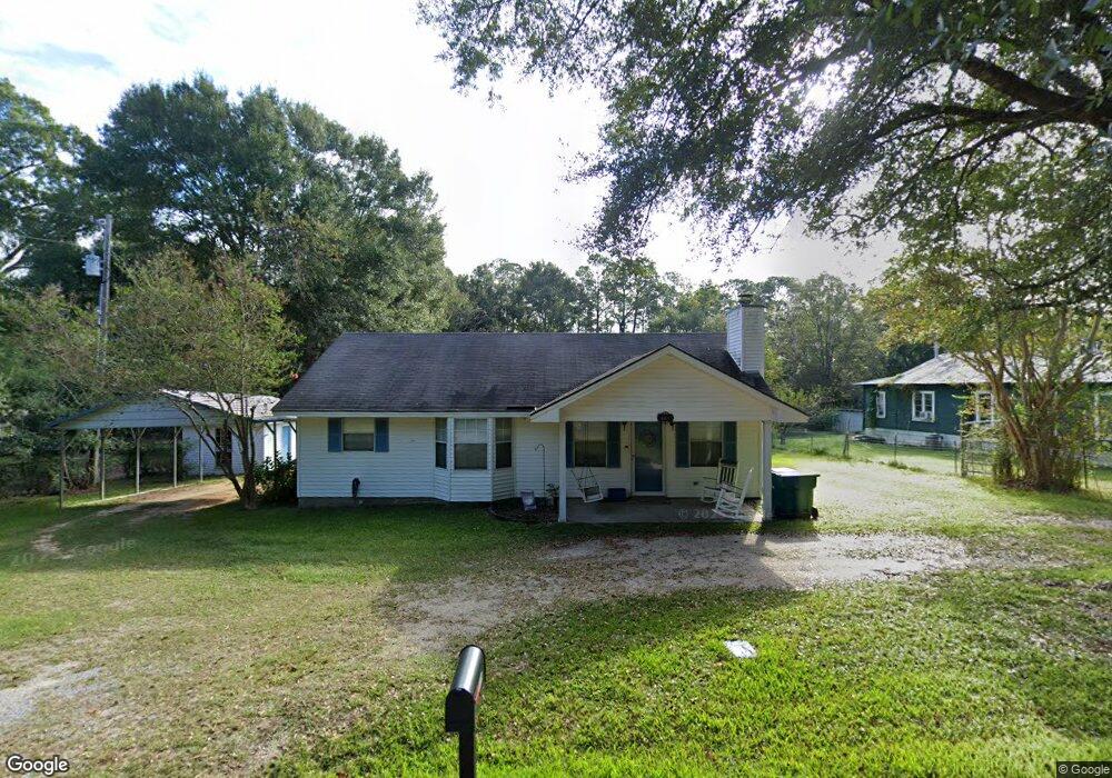23108 Oak St, Picayune, MS 39466 - photo 1