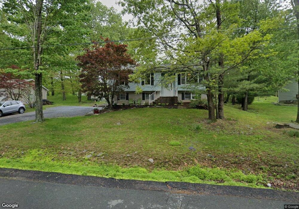 2211 Walnut Trail, Bushkill, PA 18324 - photo 1