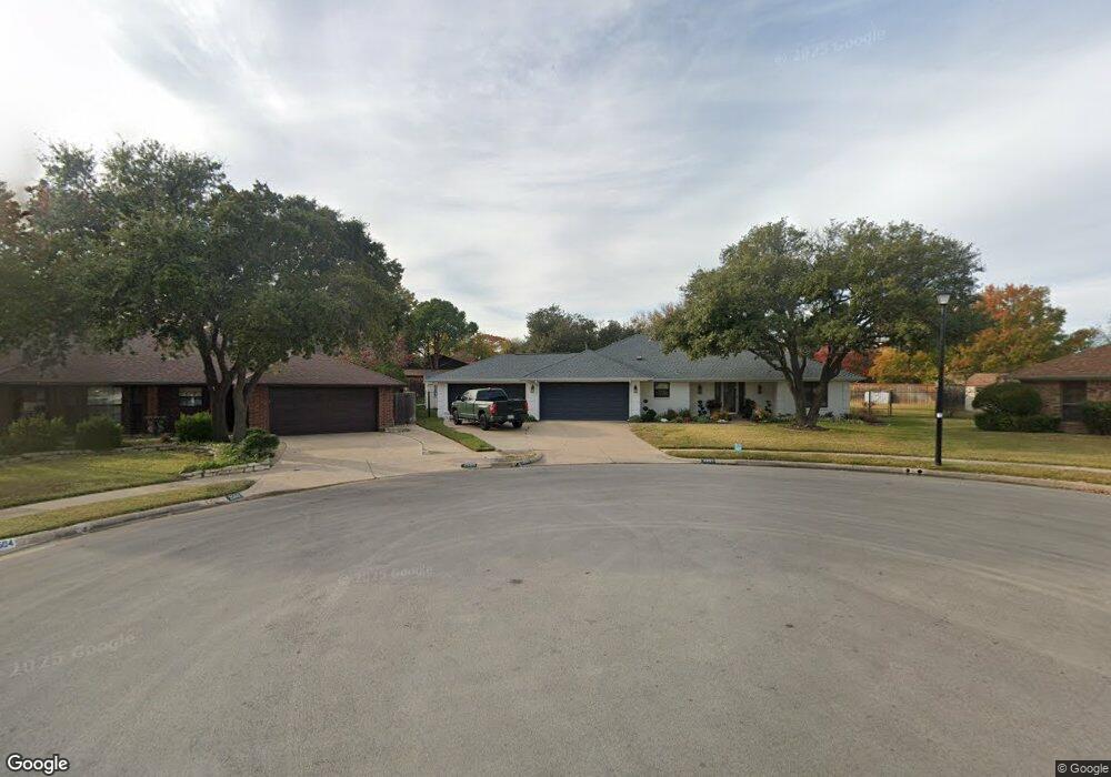 2501 Rochester Ct, Bedford, TX 76022 - photo 1