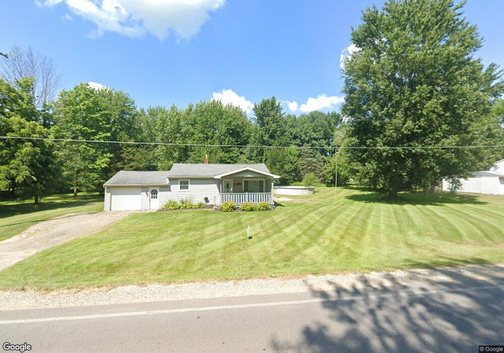 9040 Birch Run Rd, Millington, MI 48746 - photo 1