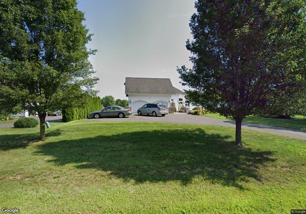 1 Meetinghouse Ln, Enfield, CT 06082 - photo 1