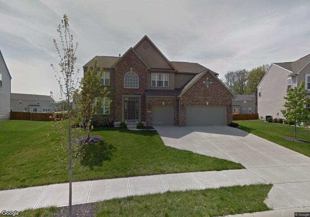12941 Bartlett Dr, Fishers, IN 46037 - photo 1