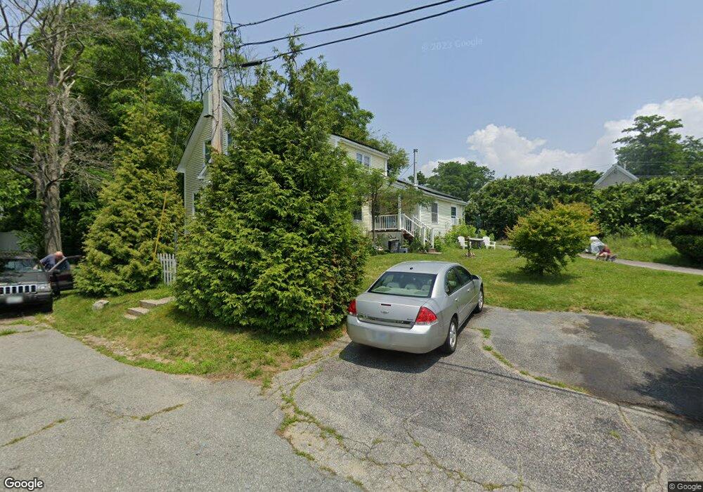 24 Sampson St, Bristol, RI 02809 - photo 1