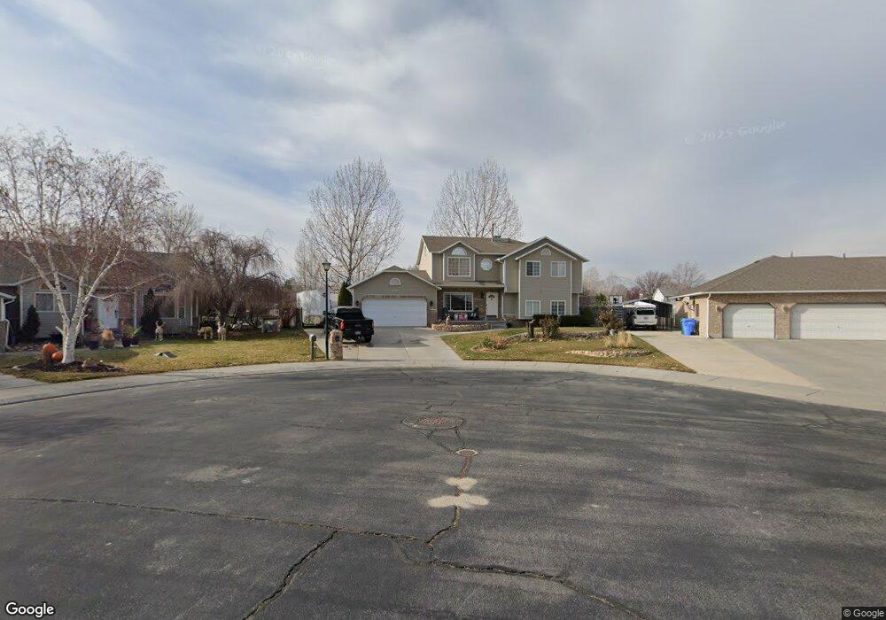 12182 S 3150 W, Riverton, UT 84065 - photo 1