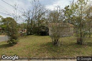 5002 Temple St, Savannah, GA 31405