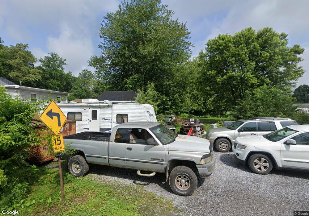 734 Mickey Inn Ln, Chambersburg, PA 17202 - photo 1