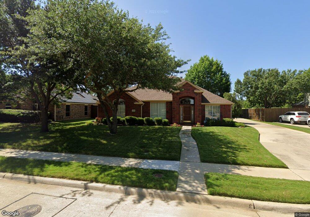 932 Abbots Ln, Denton, TX 76205 - photo 1