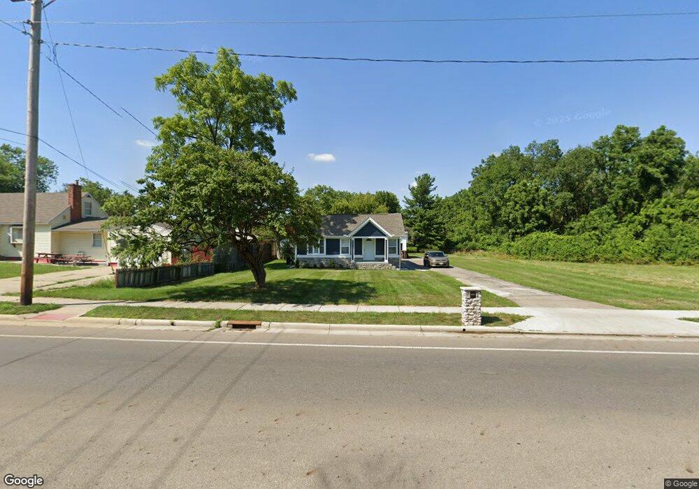 2670 Clime Rd, Columbus, OH 43223 - photo 1