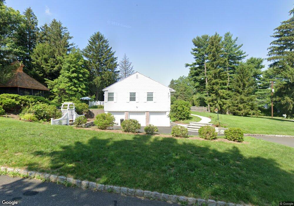 2 Sycamore Dr, Chatham, NJ 07928 - photo 1