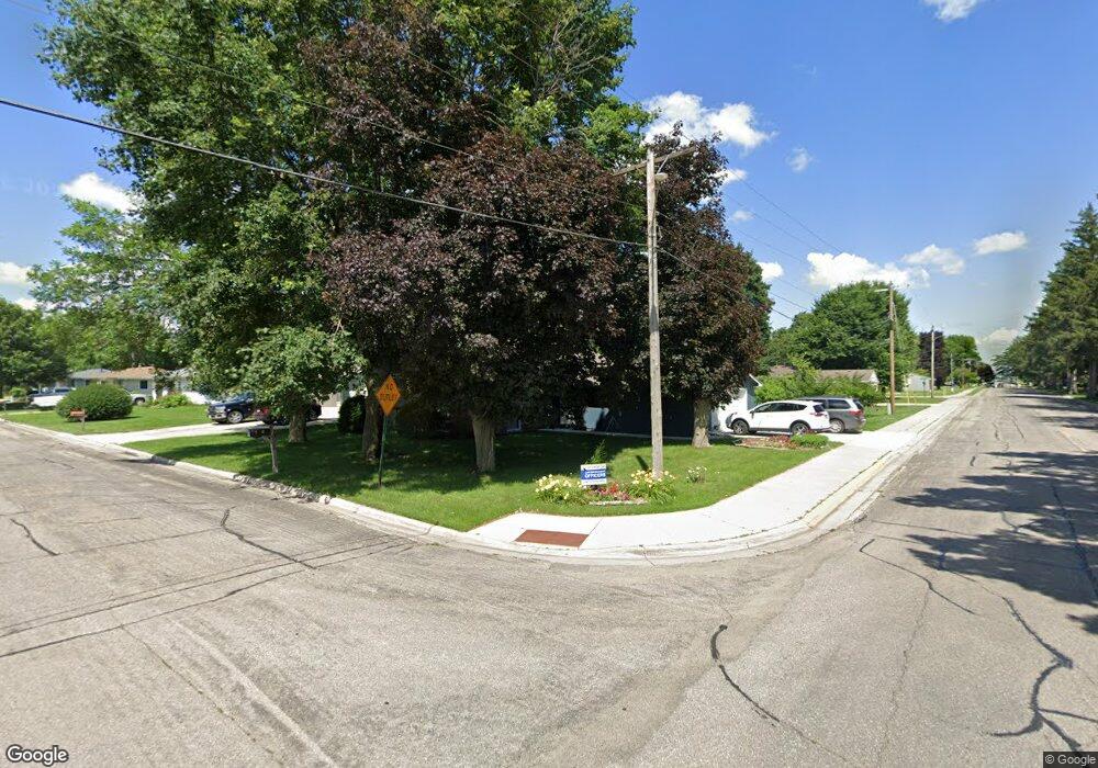 2102 Highland Ave, Albert Lea, MN 56007 - photo 1