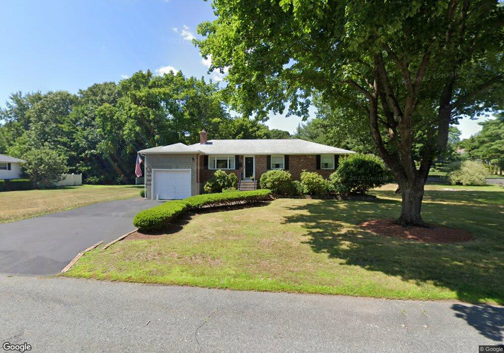 7 Janice Cir, Framingham, MA 01701 - photo 1