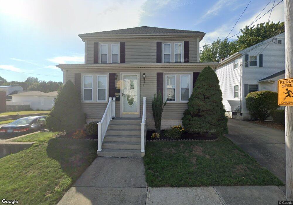 31 Byron St, North Providence, RI 02911 - photo 1