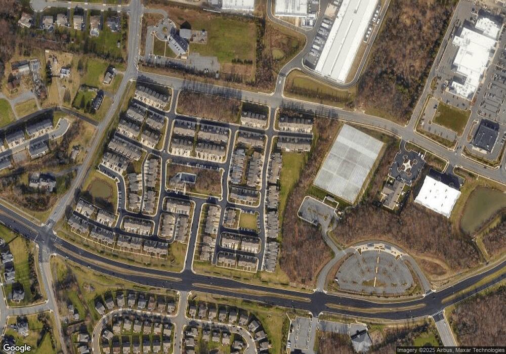 25451 Hopton House Terrace, Chantilly, VA 20152 - photo 1