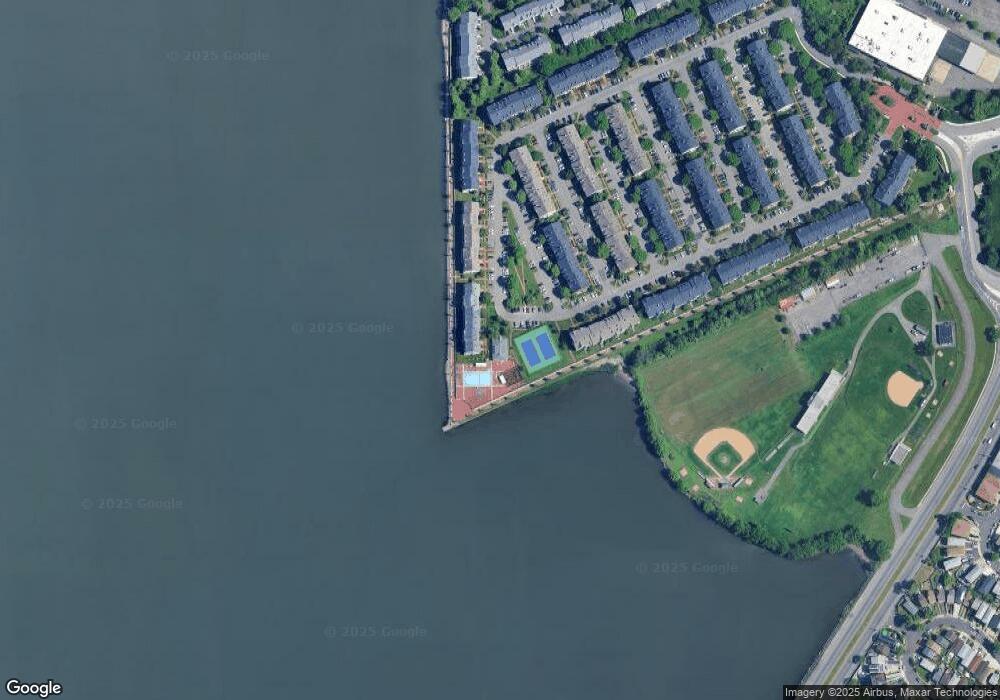 146 Cottonwood St unit L2, Jersey City, NJ 07305 - photo 1