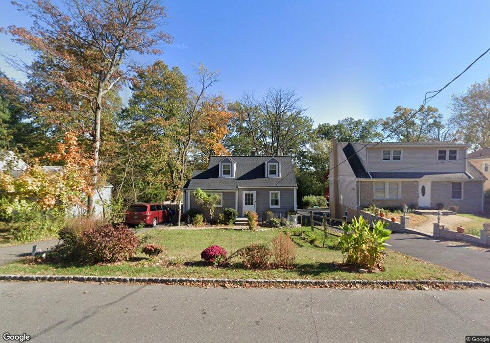 105 Interhaven Ave, North Plainfield, NJ 07060 - photo 1