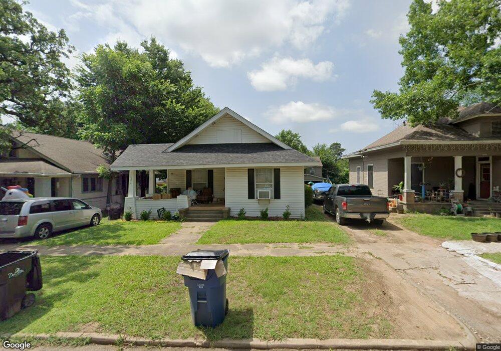 1214 W Woodard St, Denison, TX 75020 - photo 1