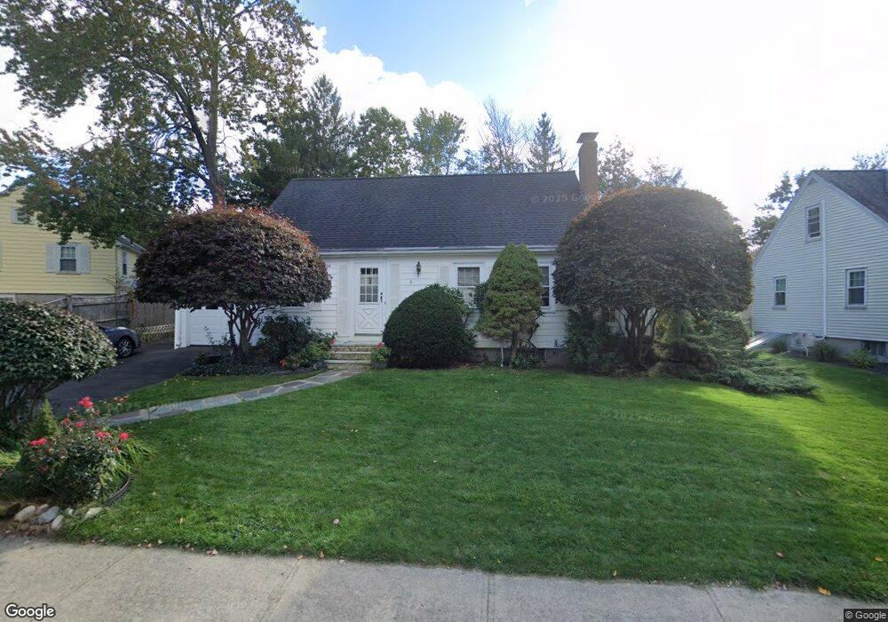 8 Pine Ln, Westwood, MA 02090 - photo 1