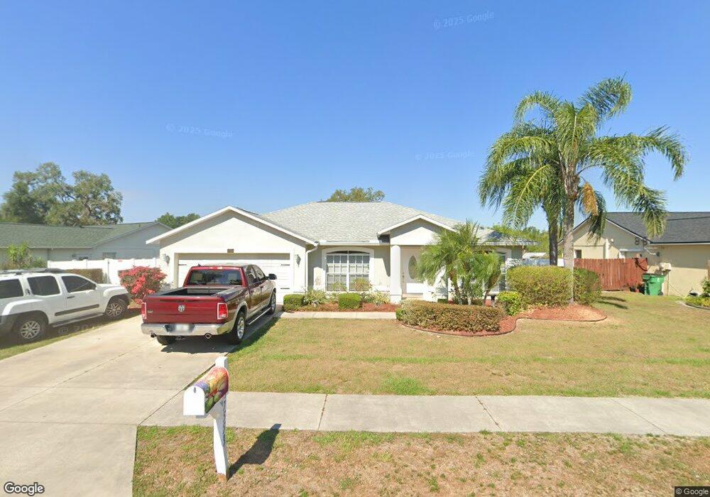 37553 Laurel Hammock Dr, Zephyrhills, FL 33541 - photo 1