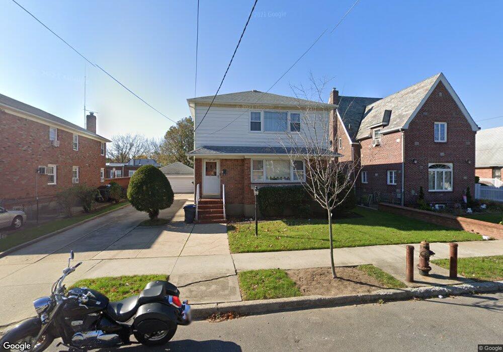 13240 88th St, Ozone Park, NY 11417 - photo 1