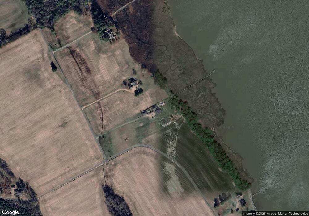 146 Sunnyside Ln, Dunnsville, VA 22454 - photo 1