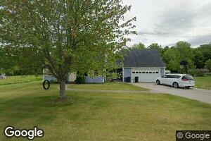 8 Sunrise Dr, Hallowell, ME 04347