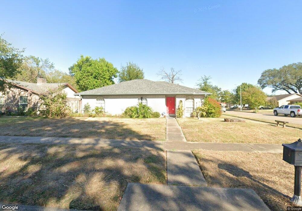 8502 Twisting Vine Ln, Houston, TX 77040 - photo 1