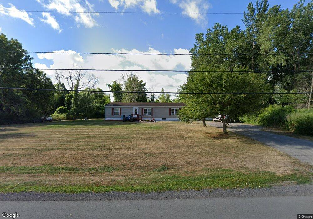 14812 Lakeshore Rd, Kent, NY 14477 - photo 1