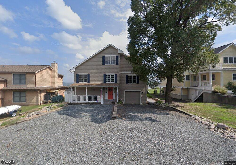 26 Beach Dr, Colonial Beach, VA 22443 - photo 1