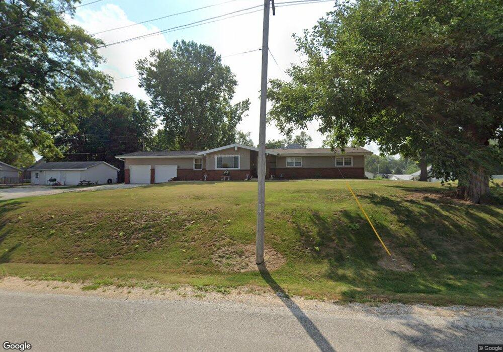 550 S Morgan St, Virginia, IL 62691 - photo 1