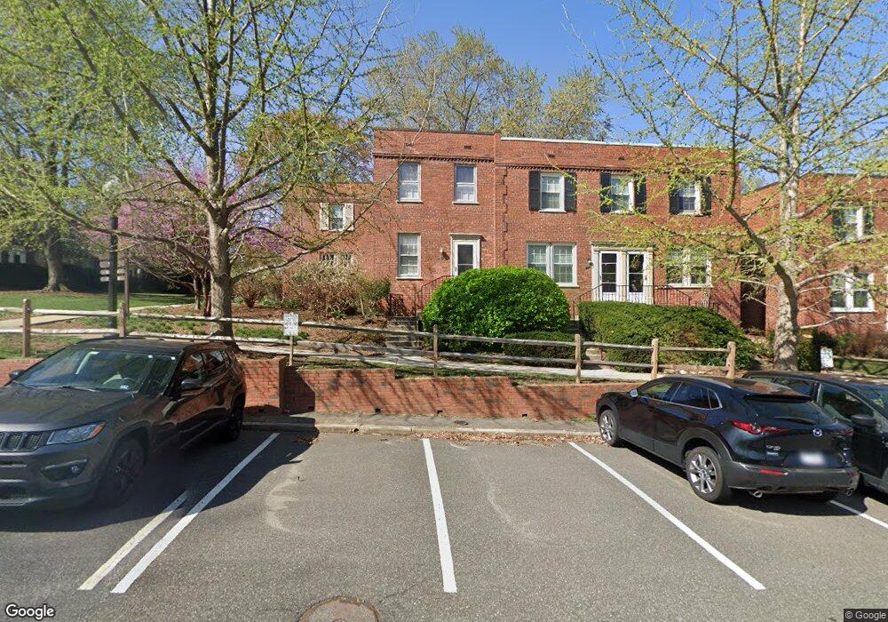 1200 S Barton St unit 316, Arlington, VA 22204 - photo 1