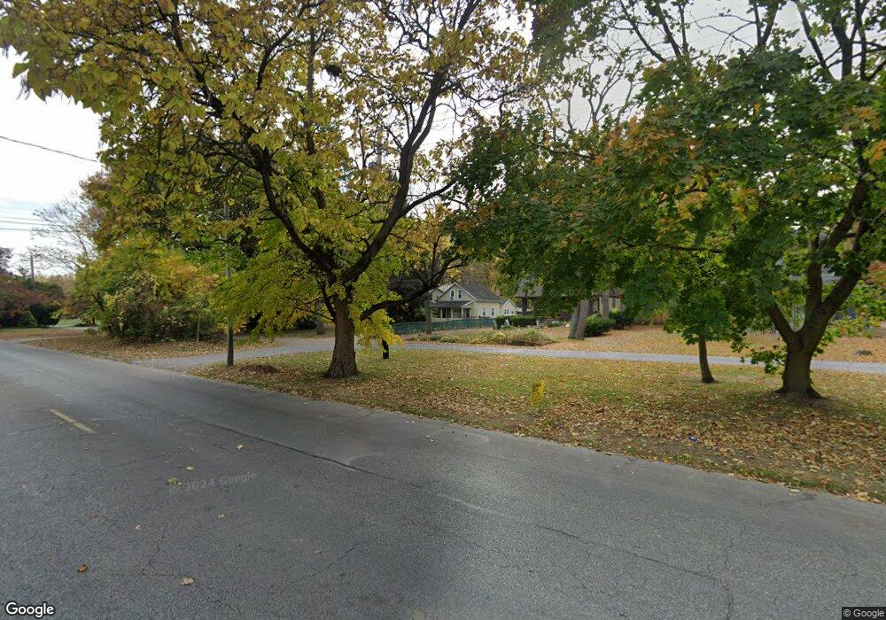 2291 Tremainsville Rd, Toledo, OH 43613 - photo 1