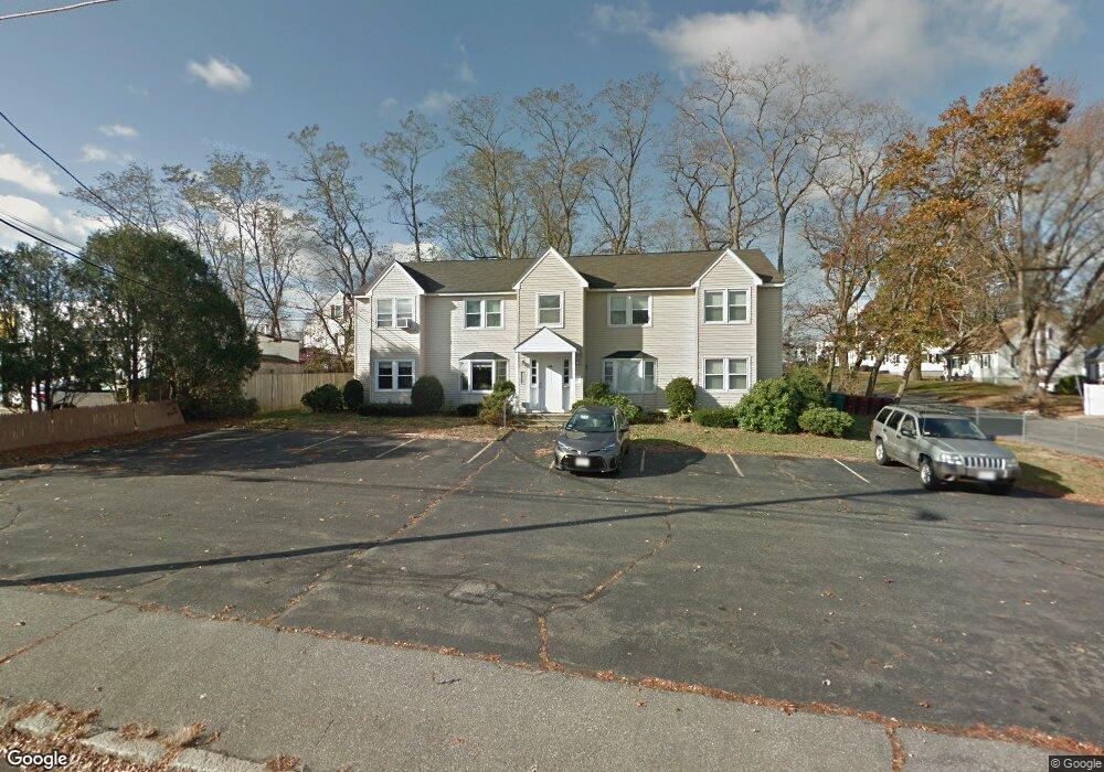 348 Riverside St unit 3, Lowell, MA 01854 - photo 1