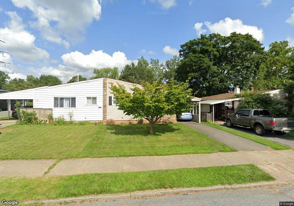 1546 Livingston St, Bethlehem, PA 18017 - photo 1