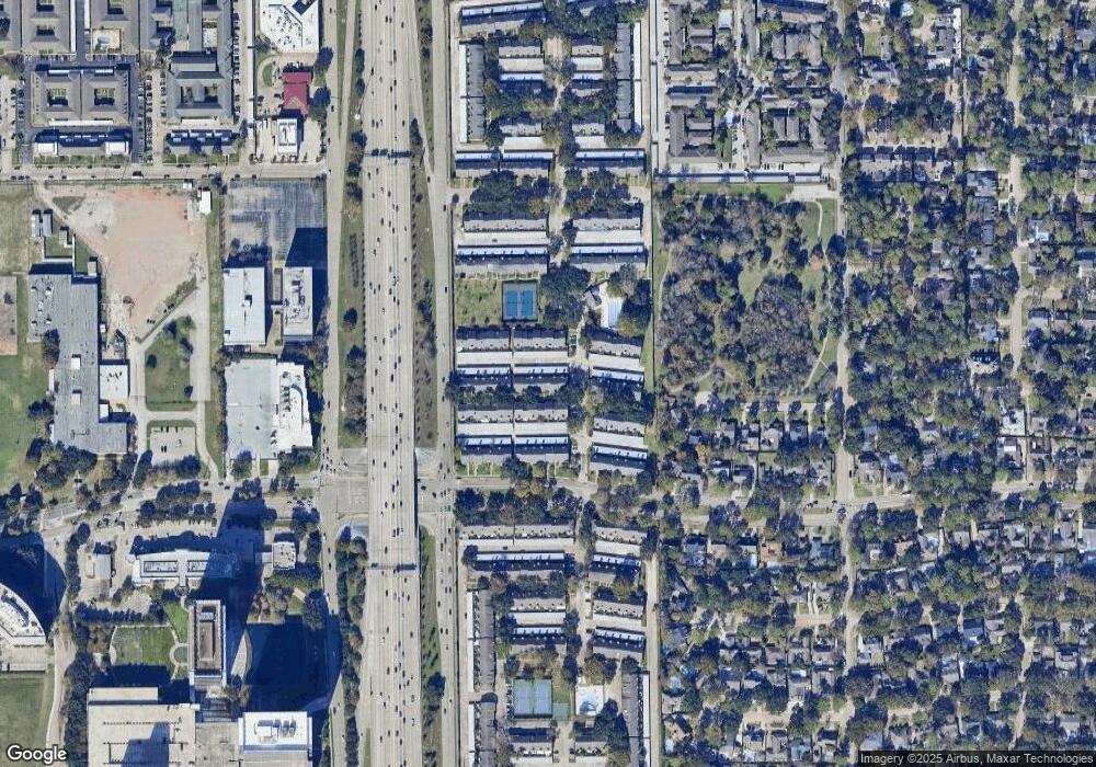 10330 Briar Forest Dr unit 29, Houston, TX 77042 - photo 1