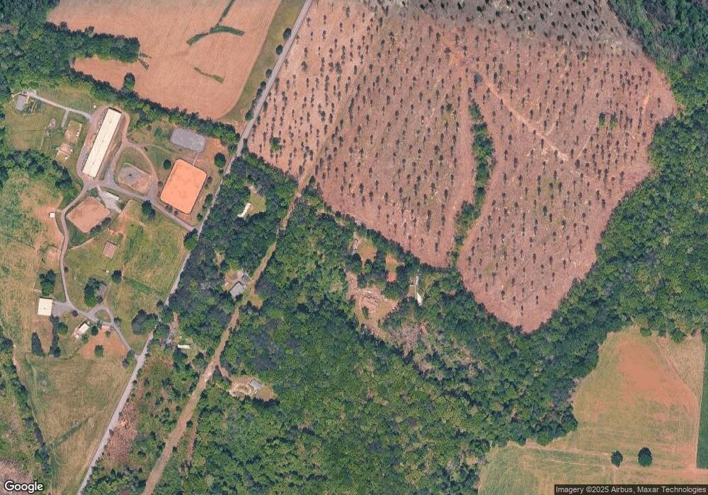 8817 Lazy Acres Ln, Spotsylvania, VA 22551 - photo 1