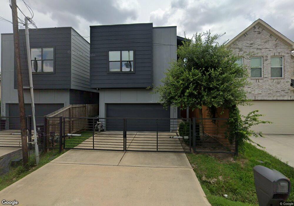 5007 Golden Forest Dr, Houston, TX 77091 - photo 1