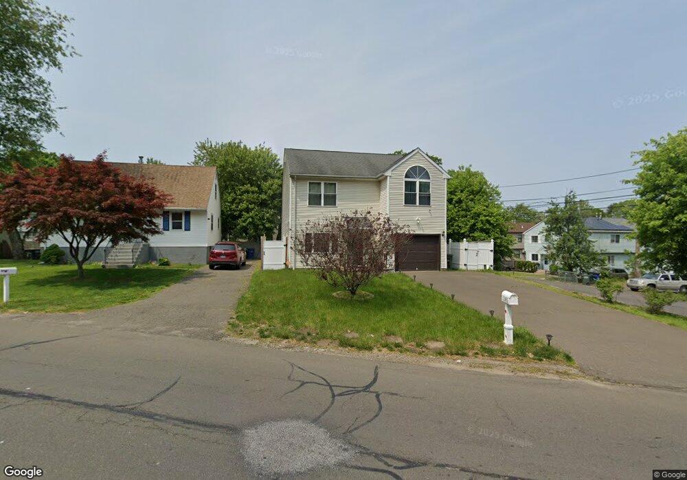 1145 Chopsey Hill Rd, Bridgeport, CT 06606 - photo 1