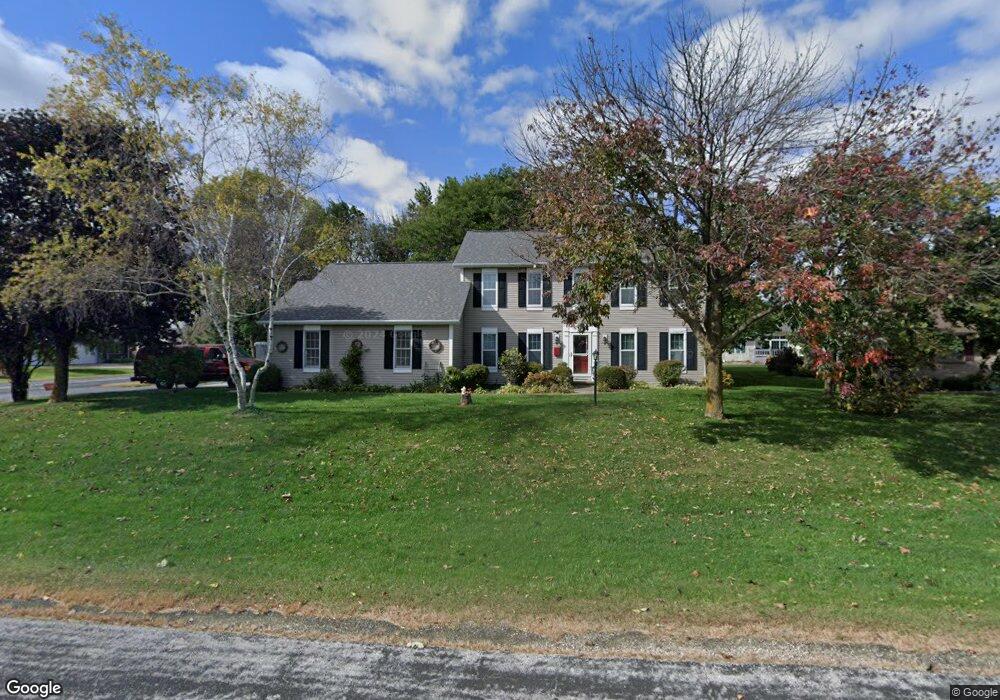 N9557 Opal Ct, Appleton, WI 54915 - photo 1