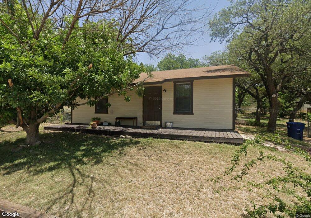 1924 Lightfoot Ln, Copperas Cove, TX 76522 - photo 1