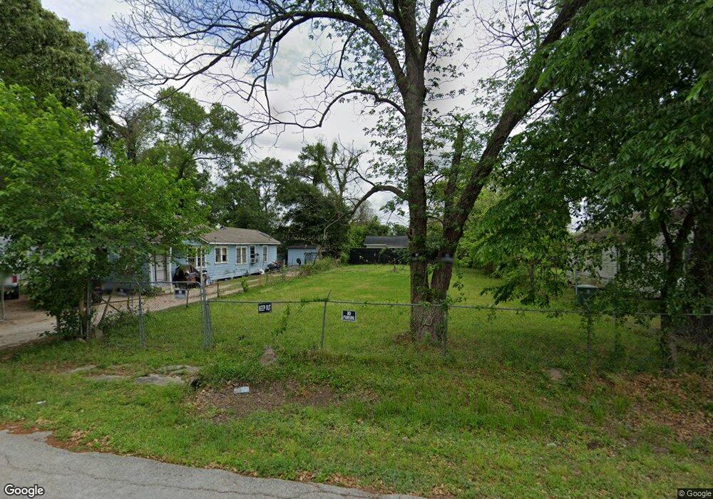3809 Christie St, Houston, TX 77026 - photo 1
