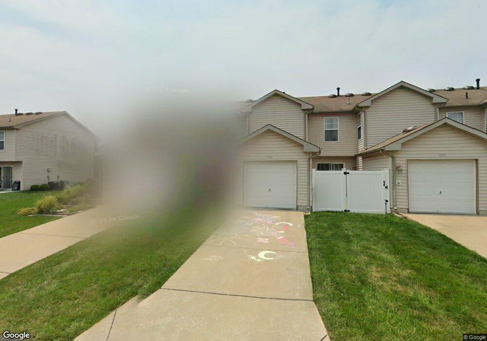 1020 Carpathian Dr, Lake Saint Louis, MO 63367 - photo 1