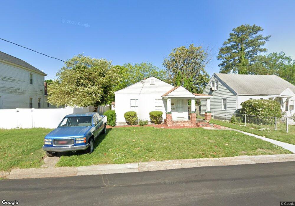 2208 Des Moines Ave, Portsmouth, VA 23704 - photo 1