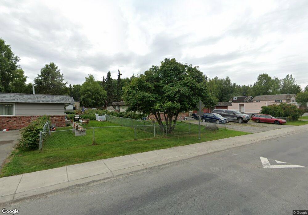 1050 W 19th Ave, Anchorage, AK 99503 - photo 1