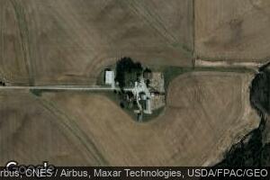 1579 220th Ave, Delmar, IA 52037