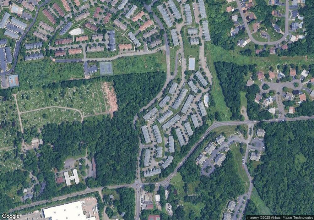 32 Eagle Ridge Way unit 101, Nanuet, NY 10954 - photo 1