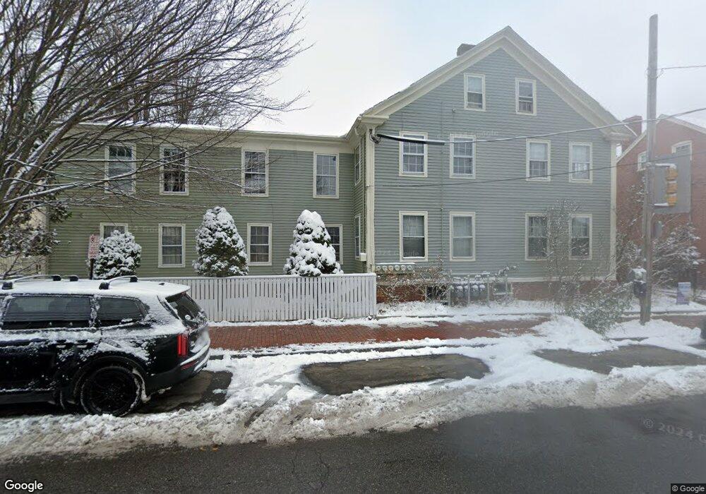 111 Brackett St unit 10, Portland, ME 04102 - photo 1