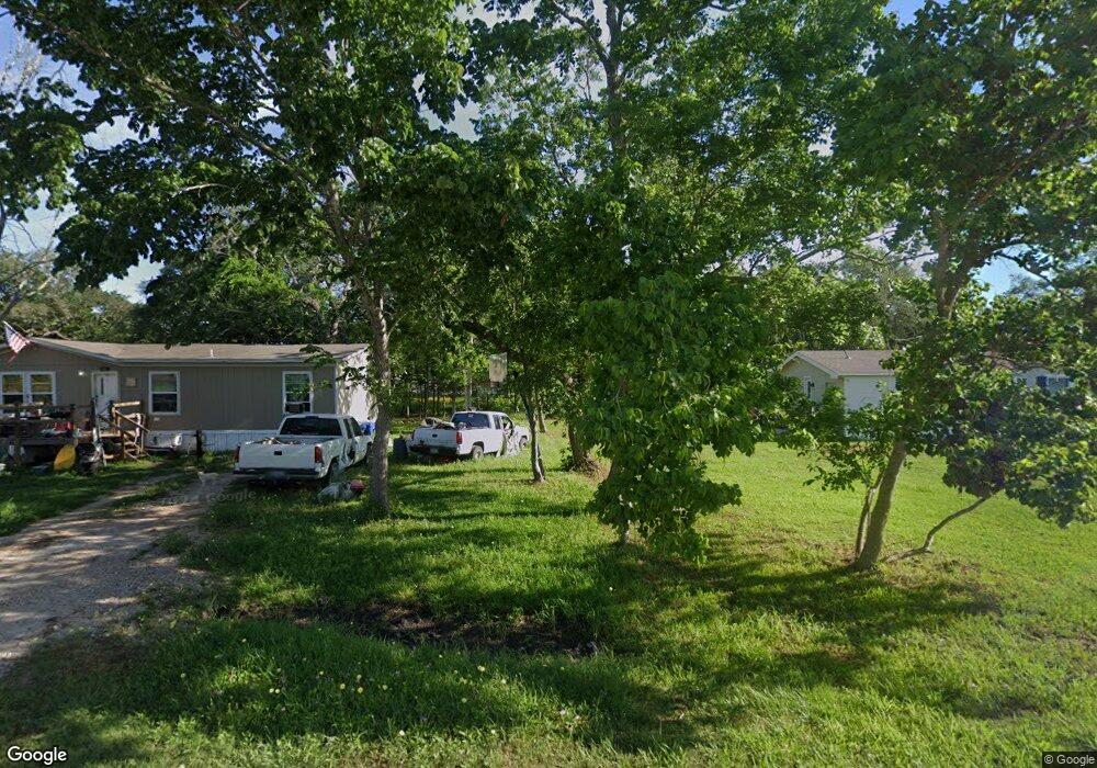 4 Country Oaks St, Brazoria, TX 77422 - photo 1