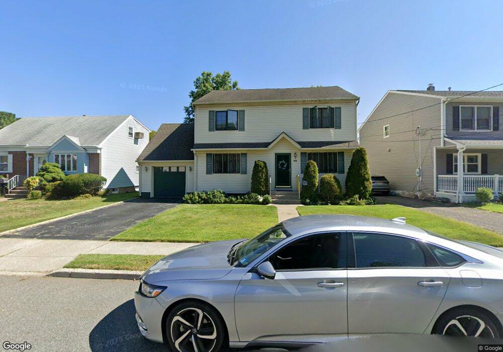 68 South Dr, Rochelle Park, NJ 07662 - photo 1