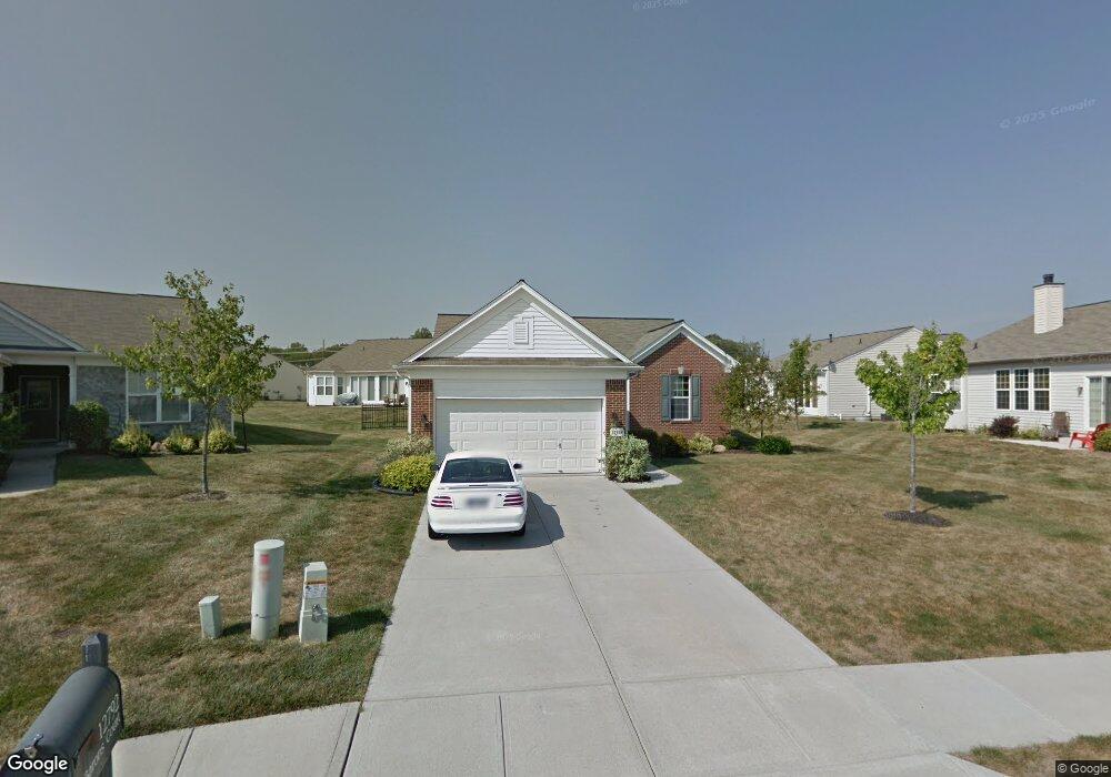 12806 Barons Ct, Fishers, IN 46037 - photo 1